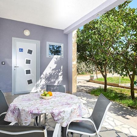 Apartments Ferlin Умаг Екстериор снимка