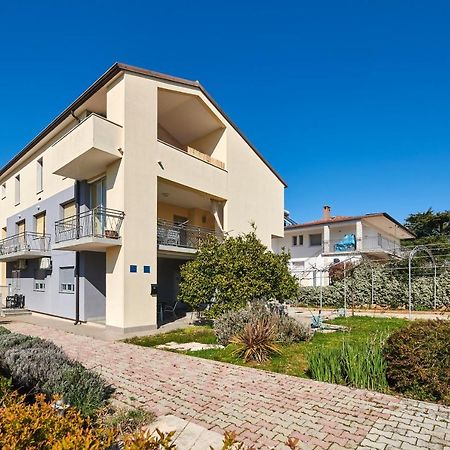 Apartments Ferlin Умаг Екстериор снимка