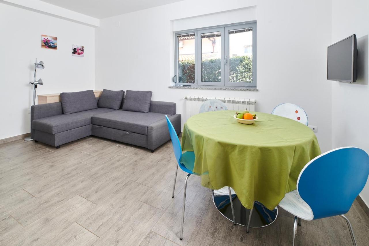 Apartments Ferlin Умаг Екстериор снимка